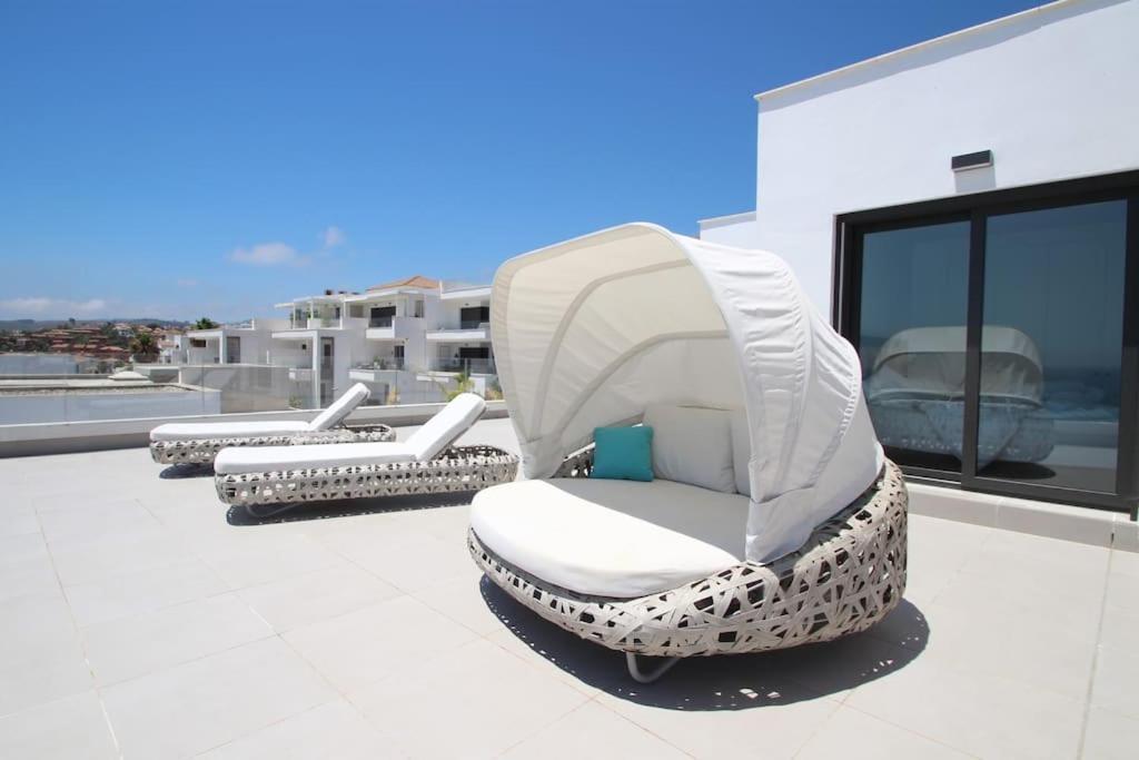 Luxurious Penthouse With Huge Panoramic Terrace Appartement San Roque  Buitenkant foto